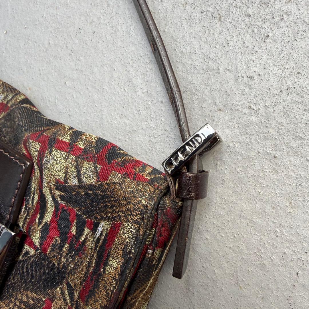 Fendi Baguette Shoulder Bag — view 4