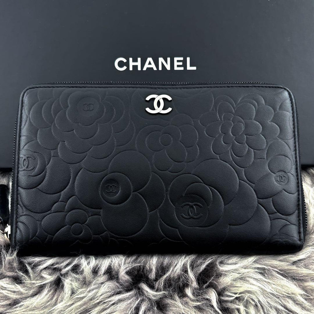 Chanel Wallet Camellia Zip Around Organizer — view 3