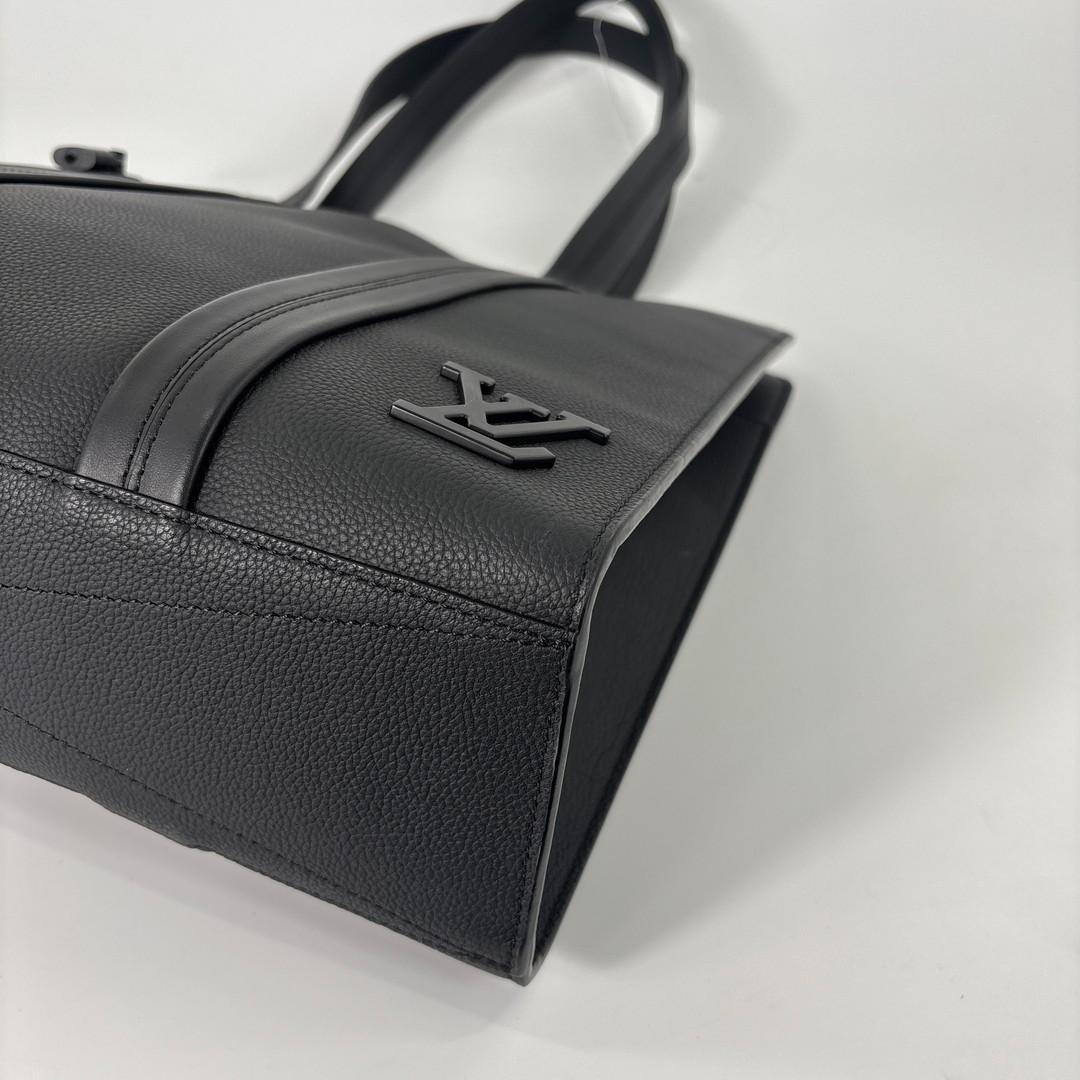 Louis Vuitton LV Aerogram Take Off Tote Black — view 8