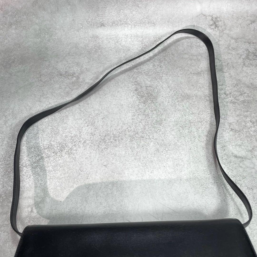Gucci Shoulder Bag Black Leather Gold — view 4