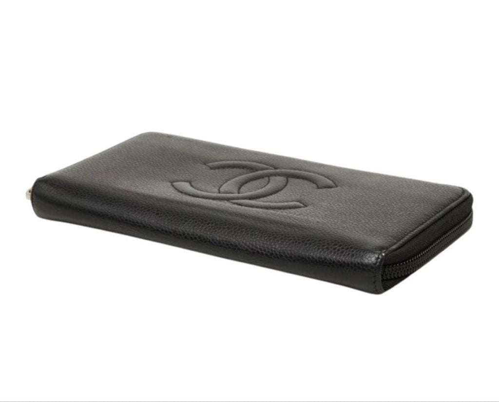 Chanel CC Logo Zip Around Wallet Black — view 5
