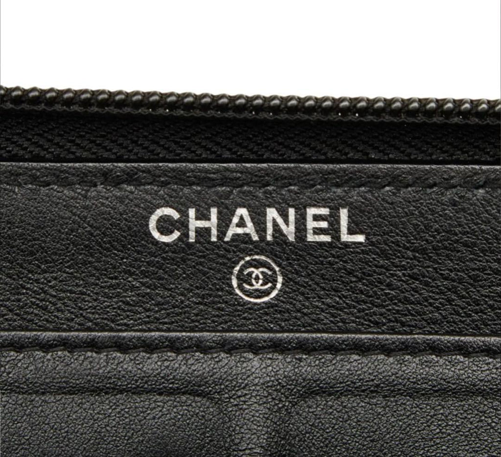 Chanel CC Logo Zip Around Wallet Black — view 9