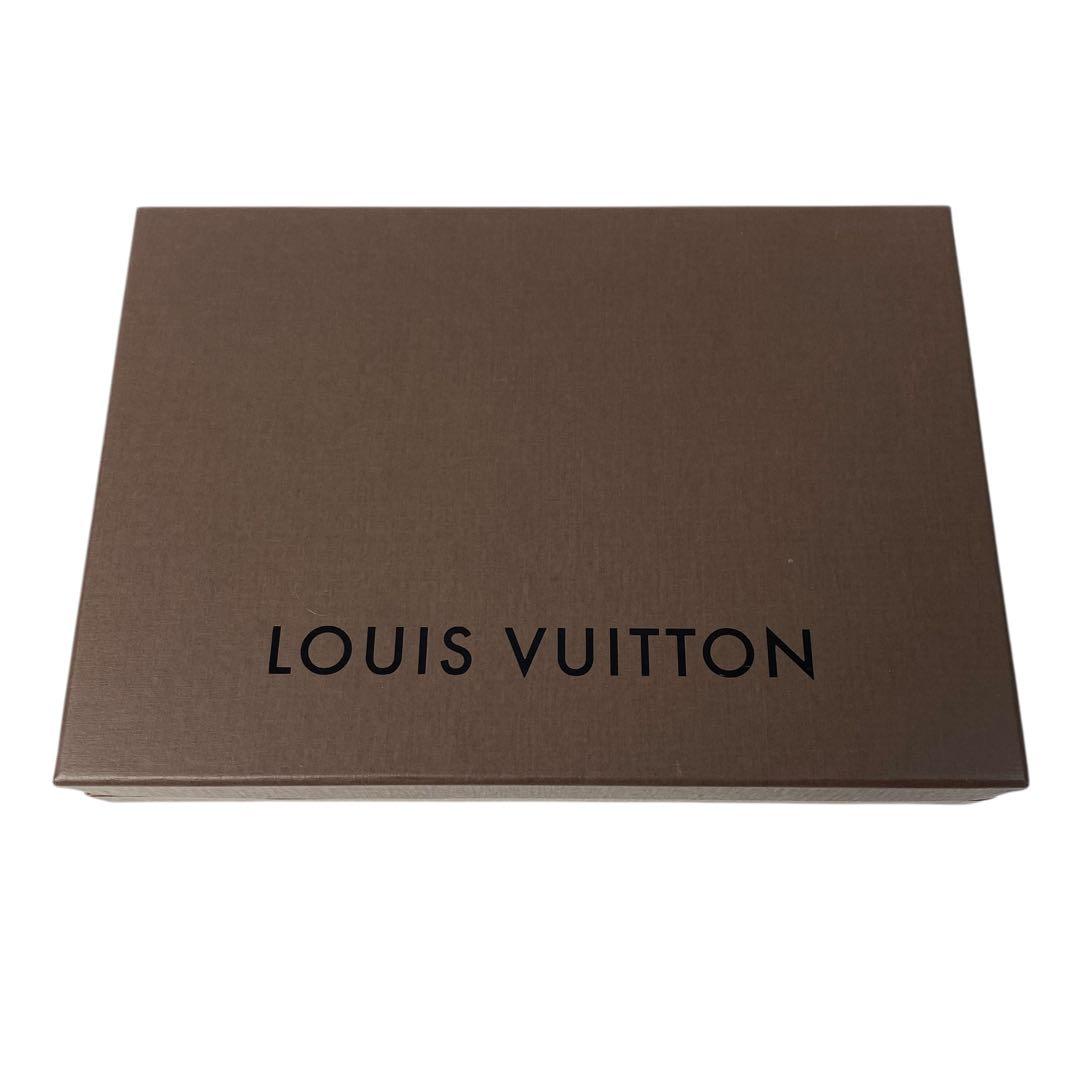 Louis Vuitton Echarpe Monogram Scarf Sequins — view 9
