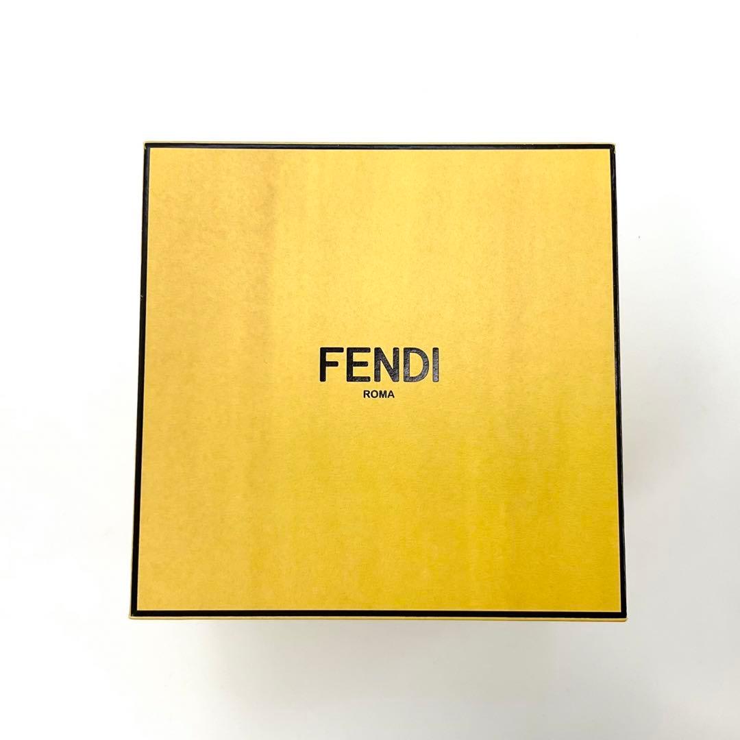 Fendi Orlock Bracelet Bangle Pearl — view 9