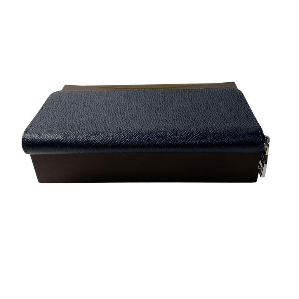 Louis Vuitton Taiga Zippy Wallet Vertical Long — view 6