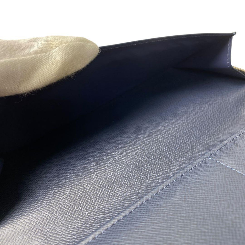 Louis Vuitton Taiga Zippy Wallet Vertical Long — view 9