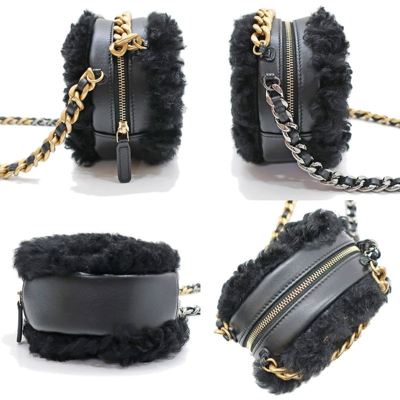 Chanel Round Shearling Shoulder Bag 19 Black Ap0945 Gold Chain — view 5
