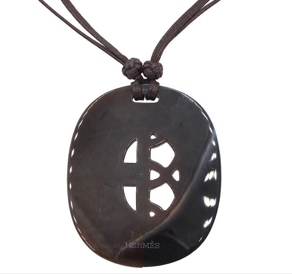 Hermes Lacquer Buffalo Horn Necklace — view 5