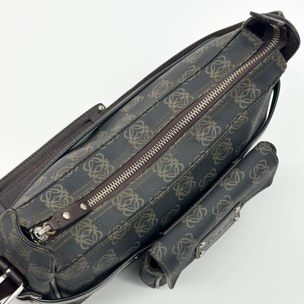 Loewe Anagram Canvas Shoulder Bag Leather — view 8