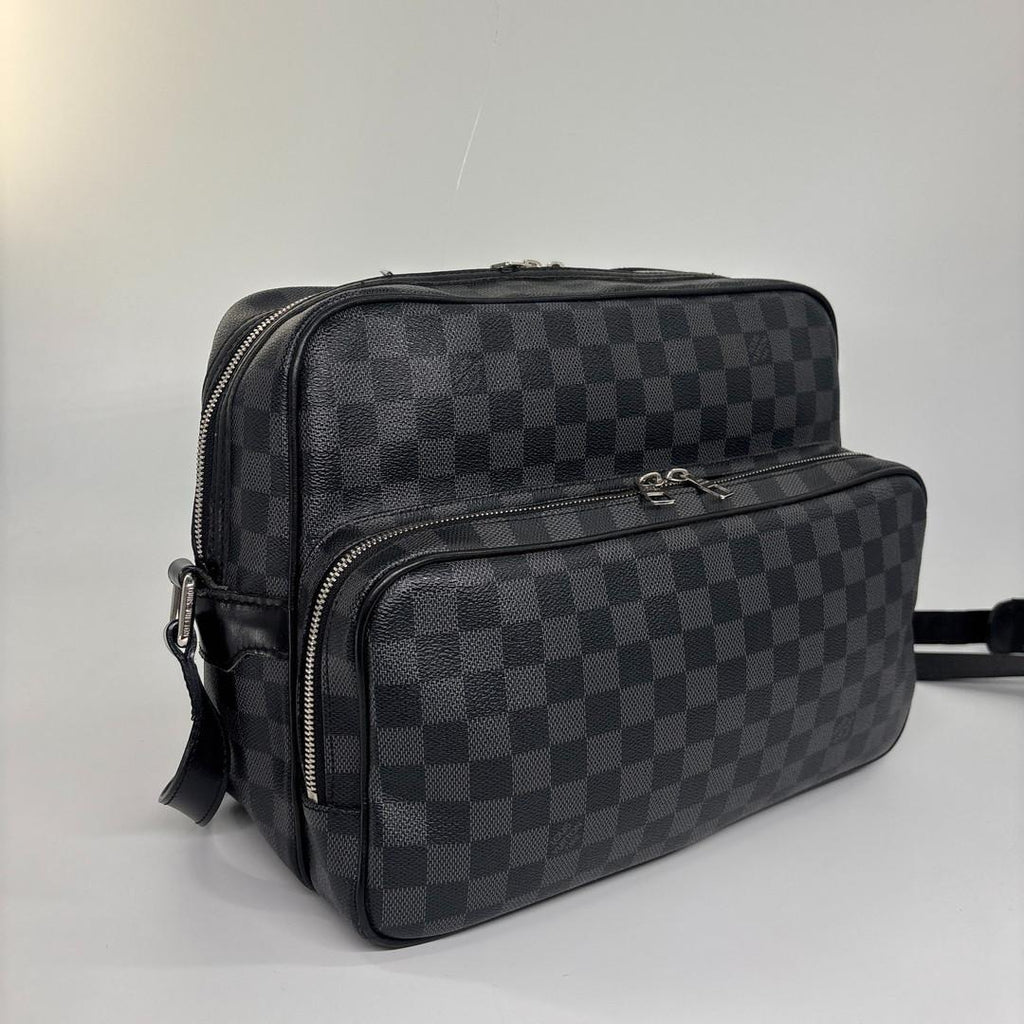 Louis Vuitton Damier Graphite Io Shoulder Bag Black — view 3