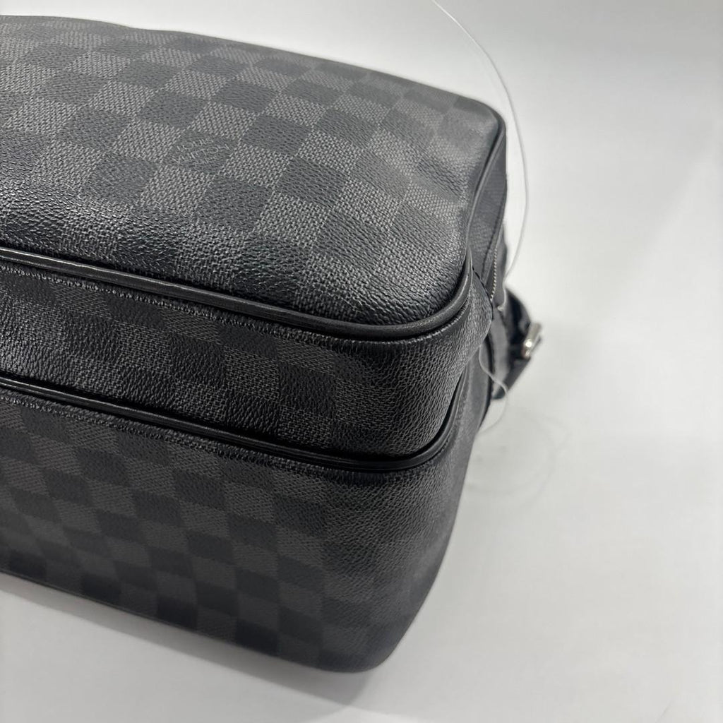 Louis Vuitton Damier Graphite Io Shoulder Bag Black — view 8
