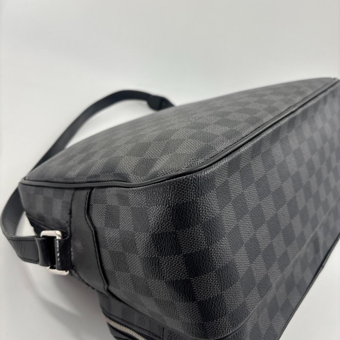 Louis Vuitton Damier Graphite Io Shoulder Bag Black — view 9