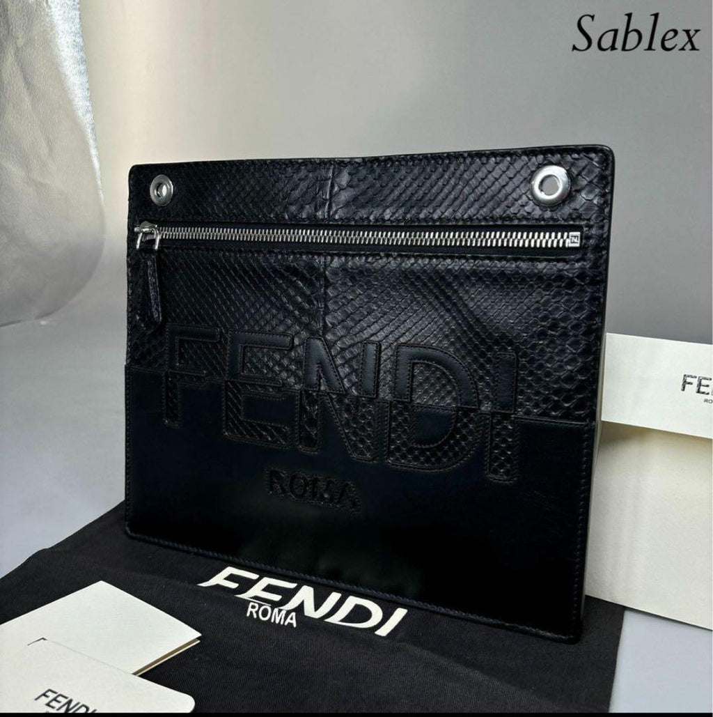 Fendi Clutch Black — view 2