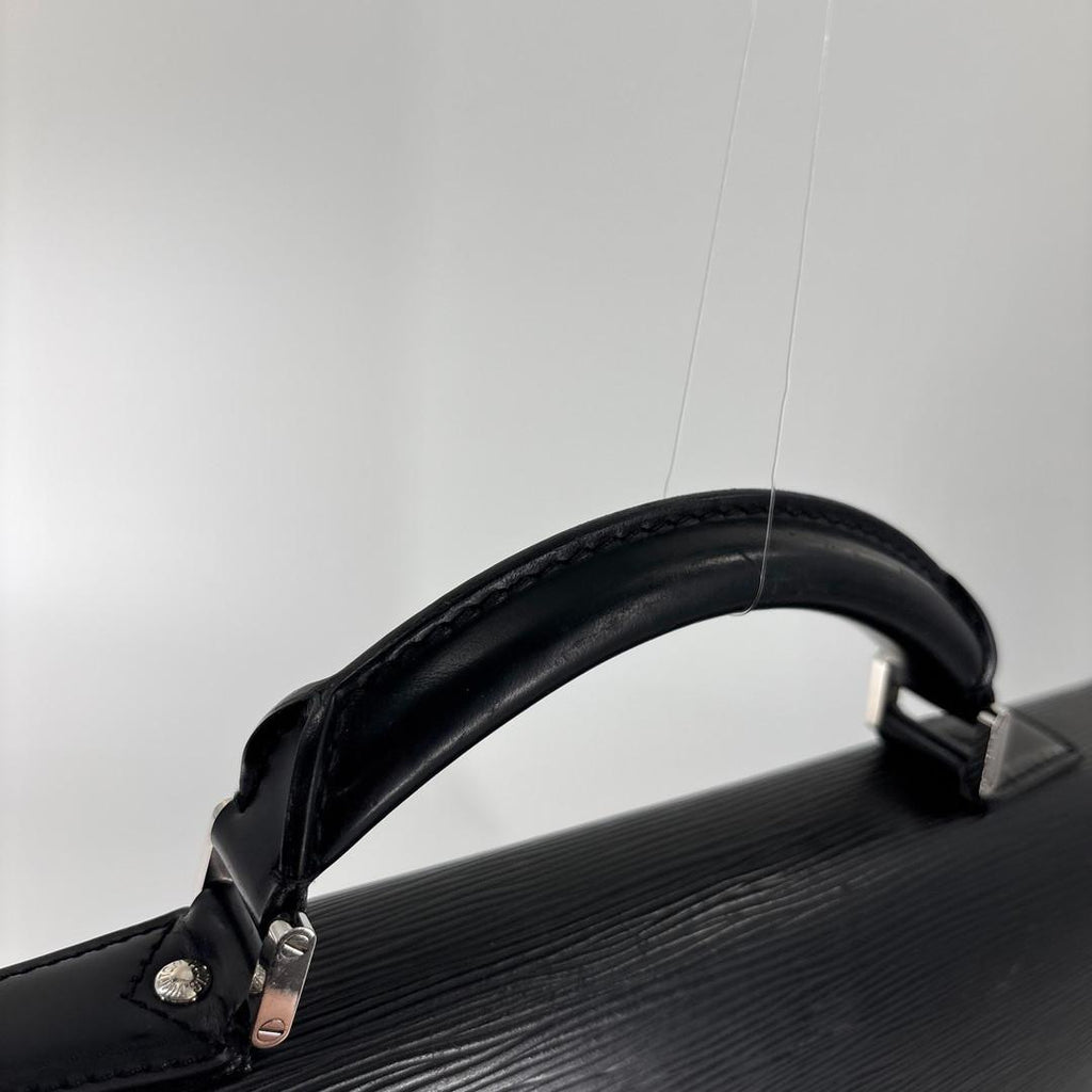 Louis Vuitton Super Epi Robusto 1 Black Leather Business — view 6