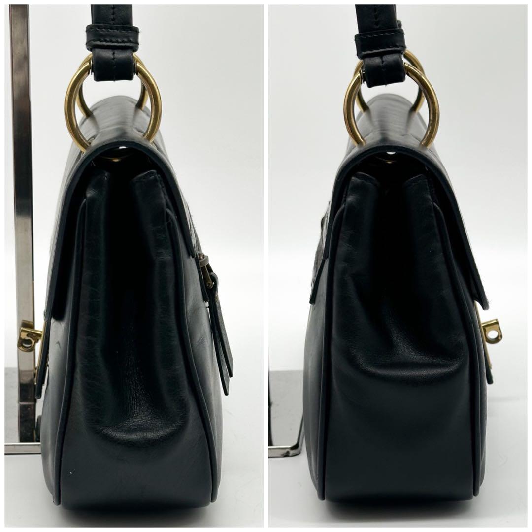 Gucci Rare Rock Vintage Handbag — view 6