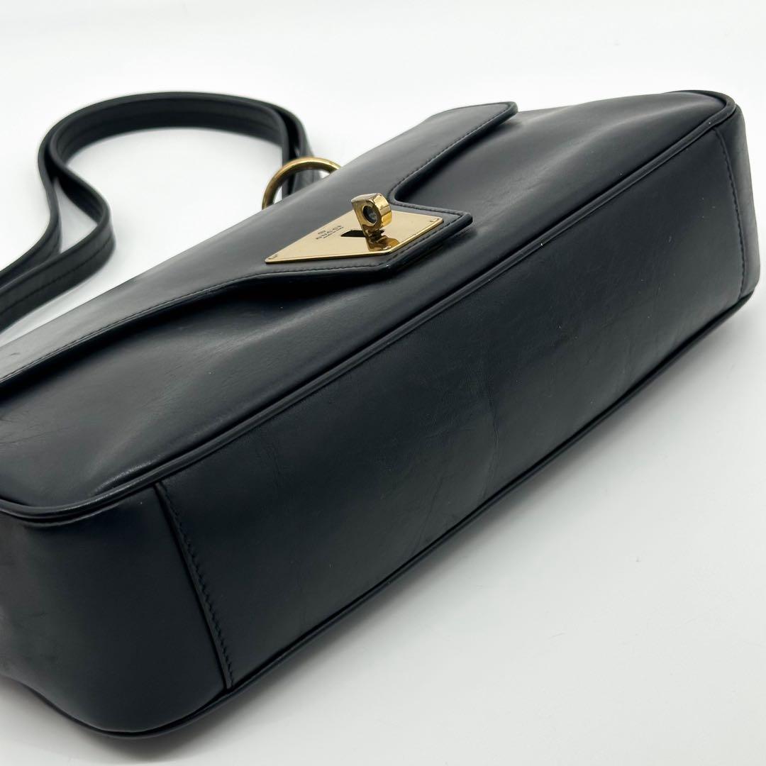 Gucci Rare Rock Vintage Handbag — view 7