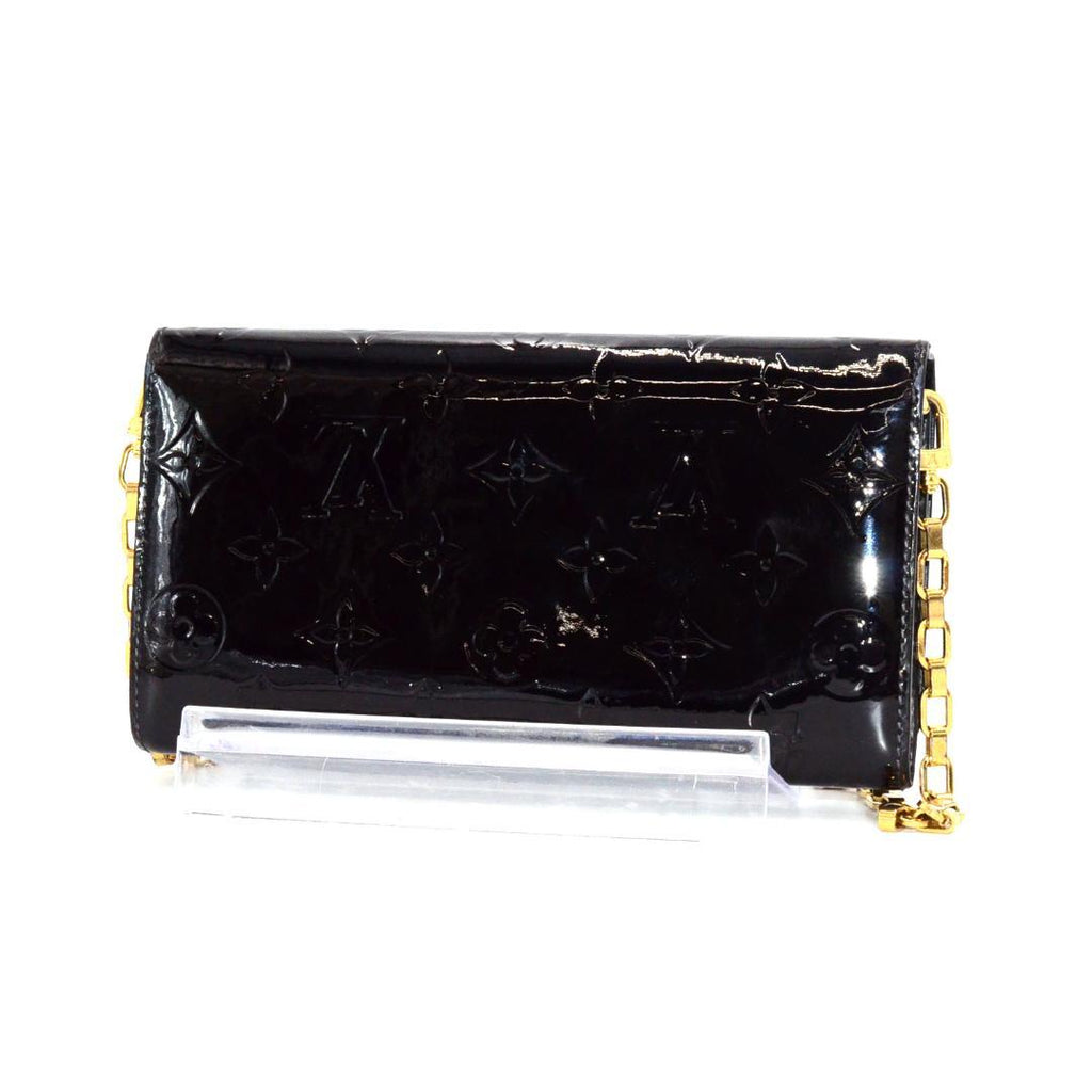 Louis Vuitton Vernis Monogram Sarah Chain Flat — view 2