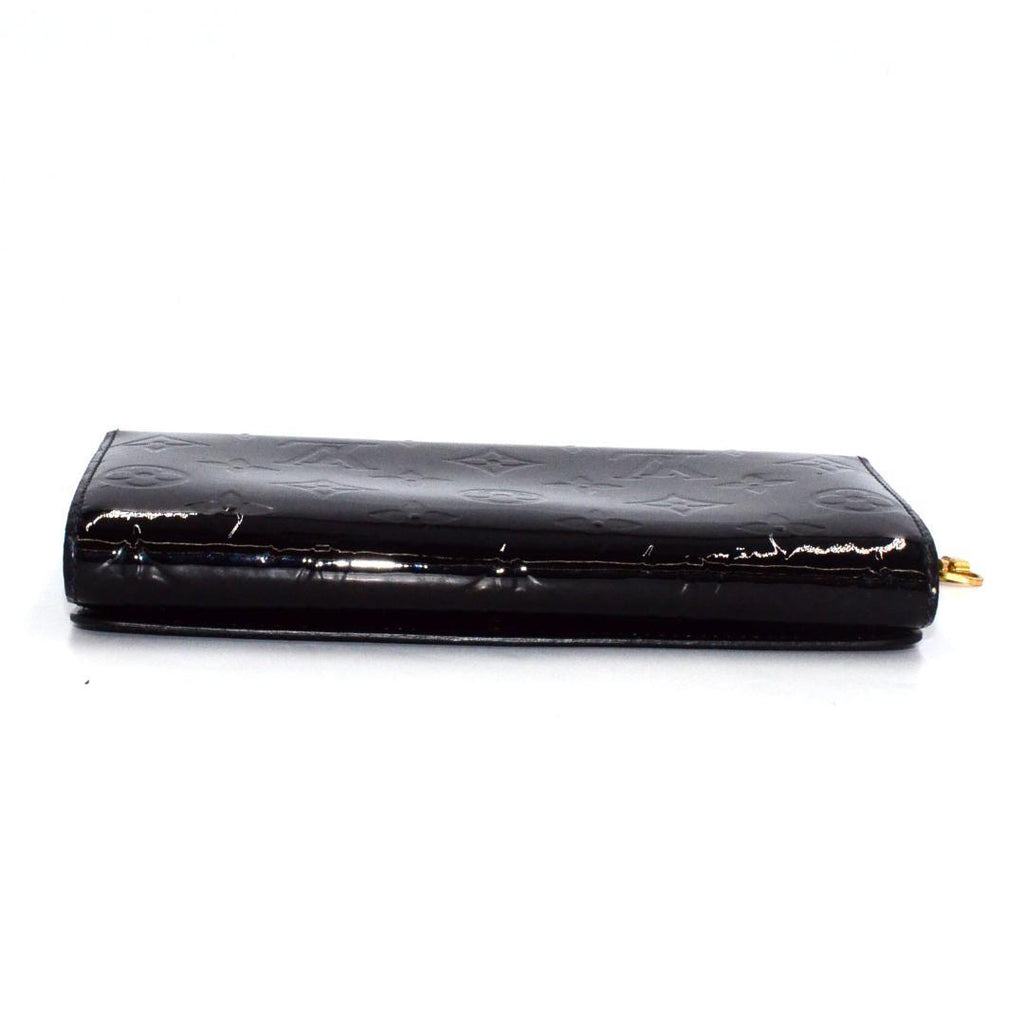 Louis Vuitton Vernis Monogram Sarah Chain Flat — view 7