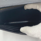 Louis Vuitton Vernis Monogram Sarah Chain Flat — view 9