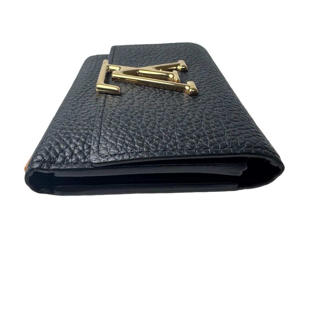 Louis Vuitton Portefeuille Capucines Compact Trifold Wallet — view 5