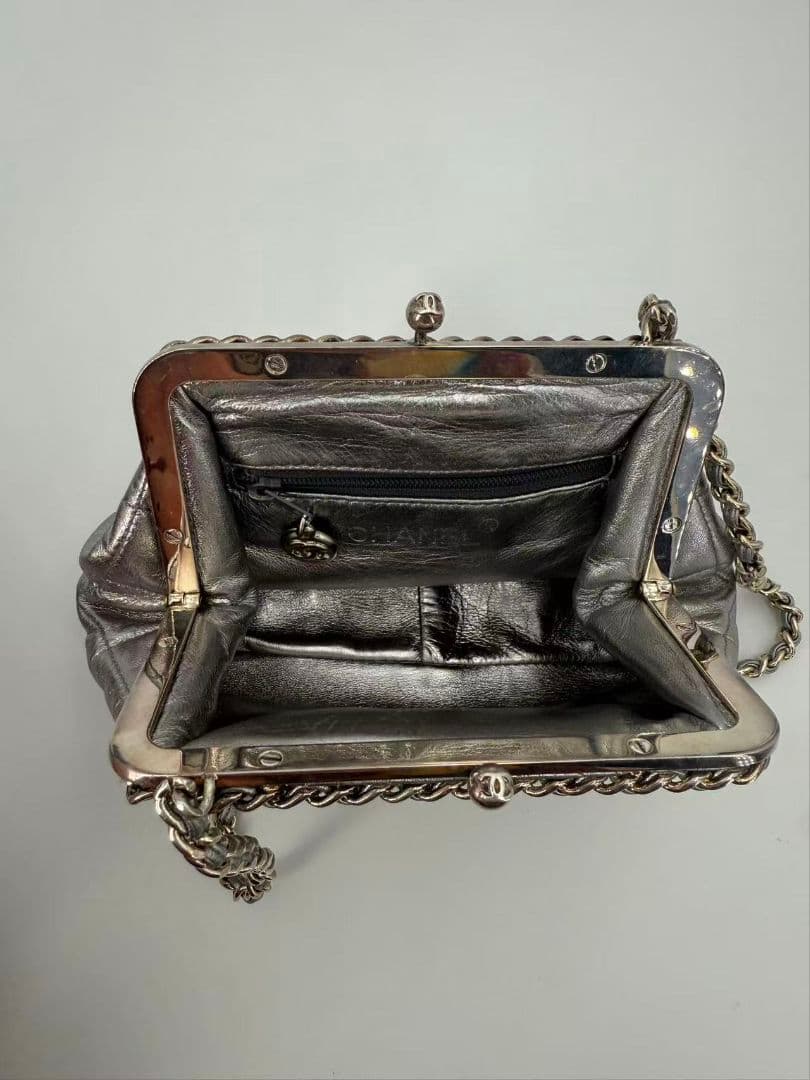 Chanel Choco Bar Kiss Lock Chain Shoulder Bag — view 5