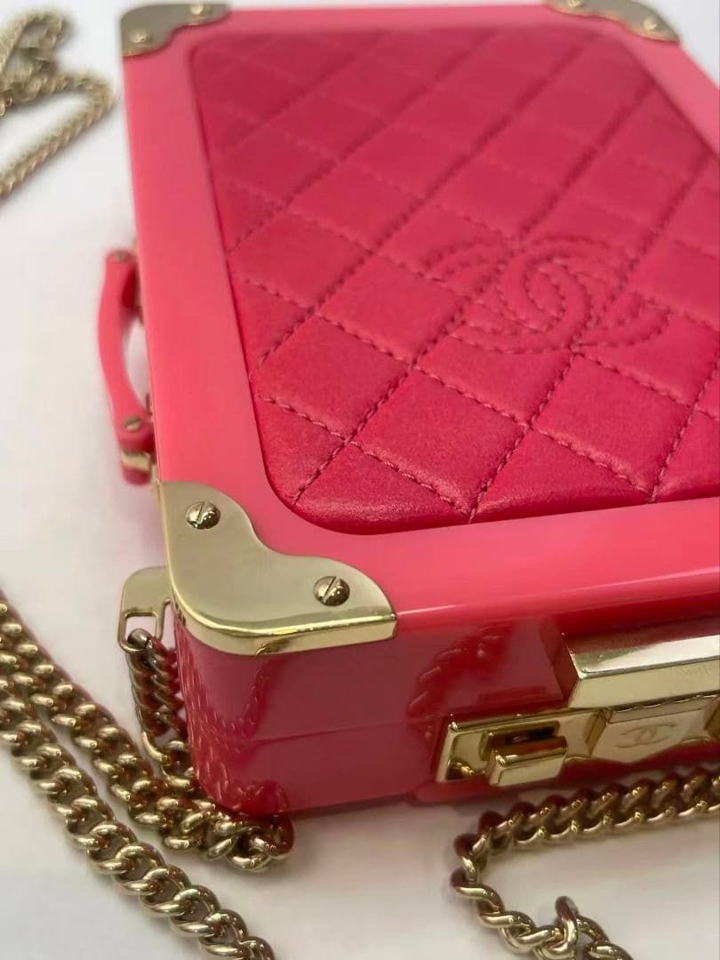 Chanel Luggage Motif Acrylic Minaudiere Pink — view 6