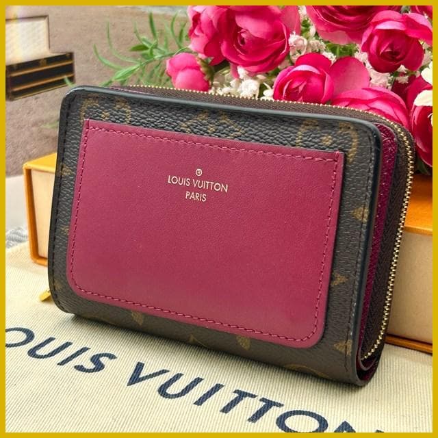 Louis Vuitton Portefeuille Lou Fuchsia Bifold Wallet