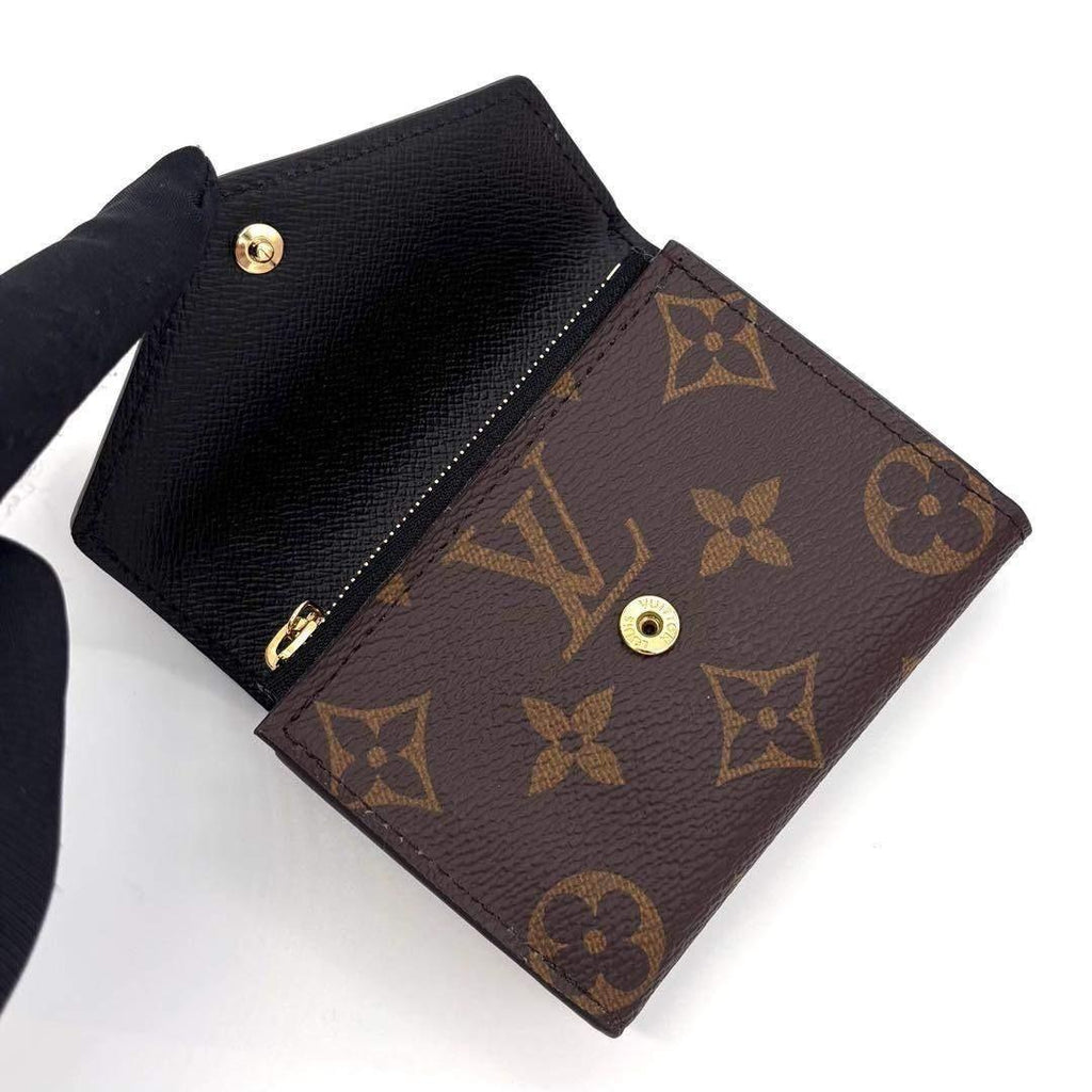 Louis Vuitton Monogram Giant Reverse Portefeuille Zoe Wallet — view 3