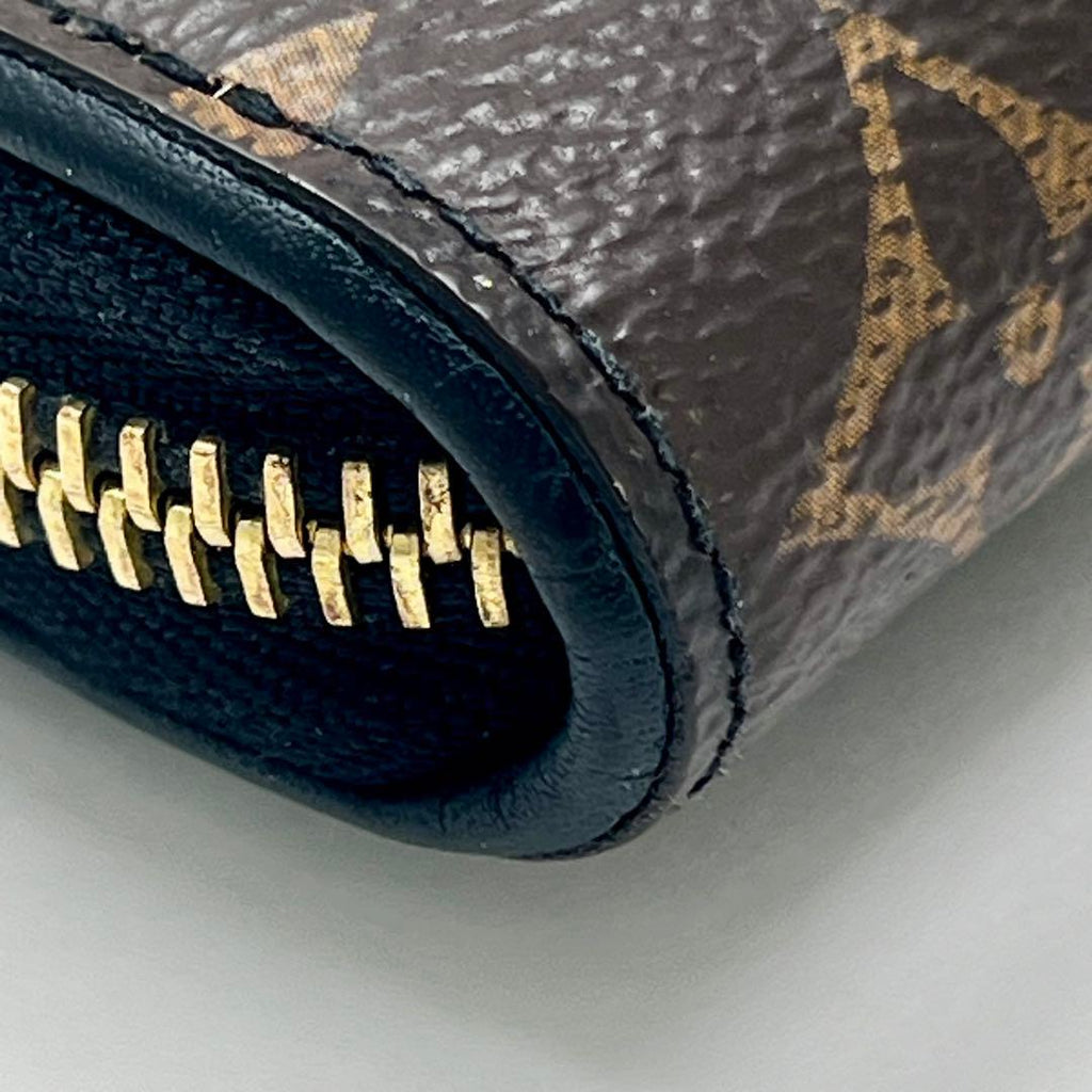 Louis Vuitton Monogram Retiro Zippy Wallet Black — view 3