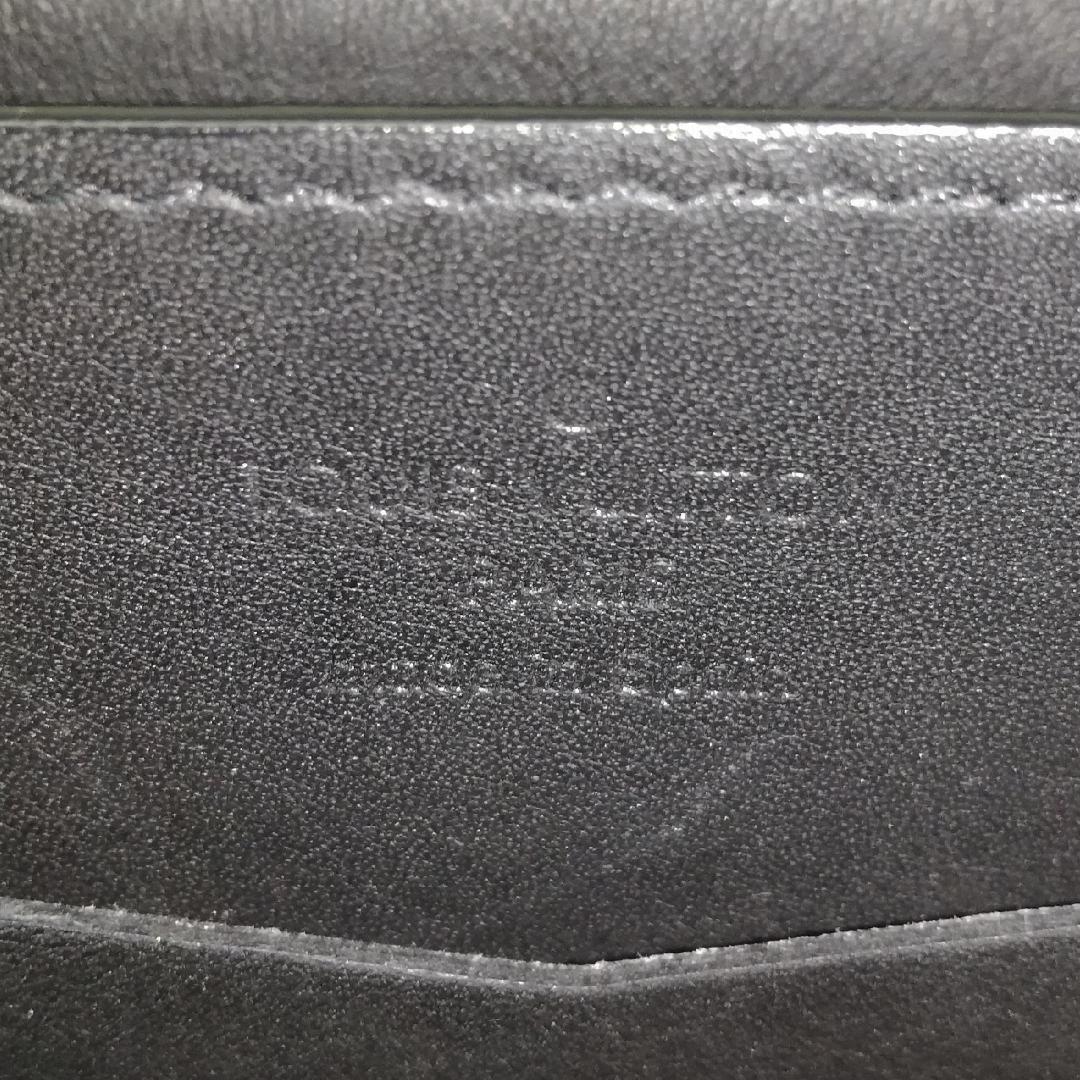 Louis Vuitton Zippy XL Wallet Pouch — view 5