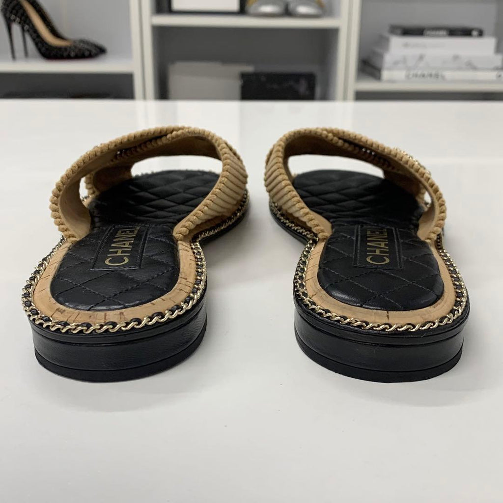 Chanel CC Logo Corduroy Chain Quilted Sandals Brown — view 5