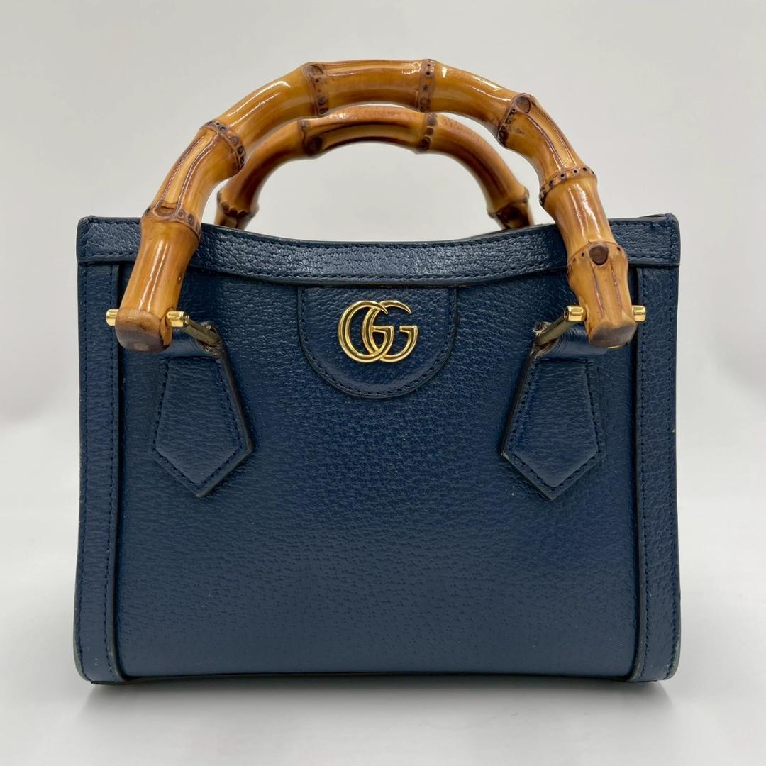 Gucci Bamboo Diana Leather 2-Way Navy Shoulder Bag — view 3