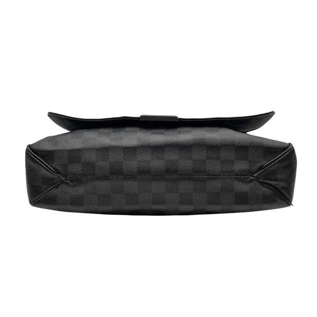 Louis Vuitton Damier Graphite District Shoulder — view 4