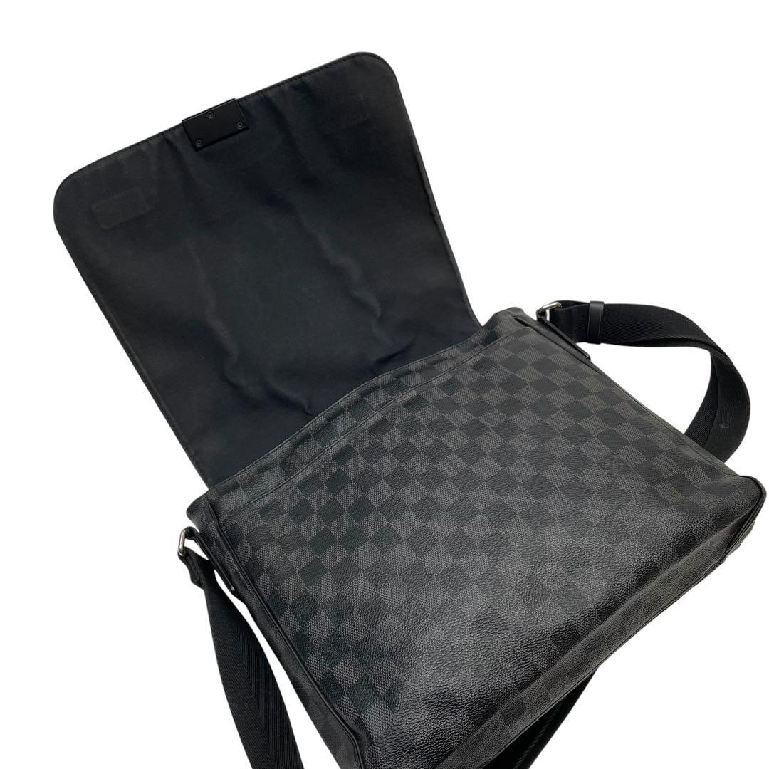 Louis Vuitton Damier Graphite District Shoulder — view 6