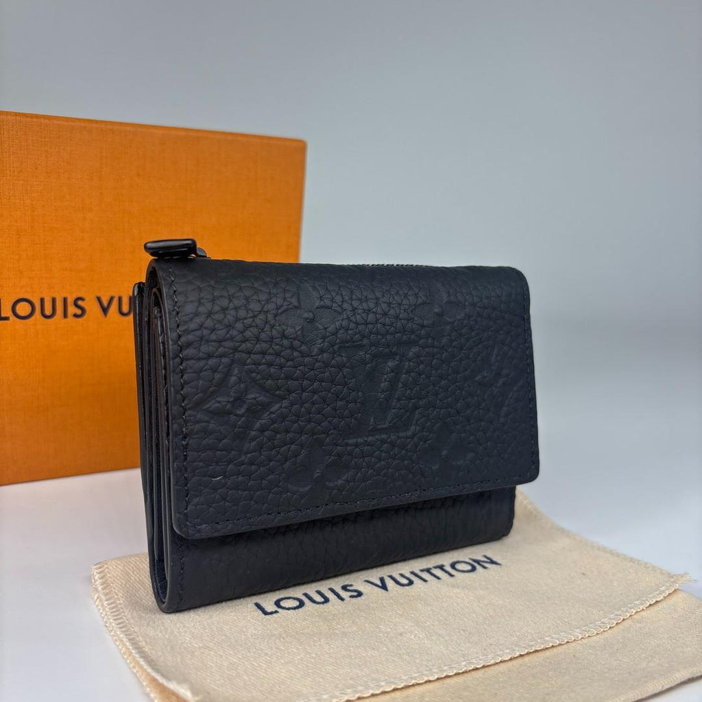 Louis Vuitton Portefeuille Pilot Trifold Wallet Taurillon — view 3