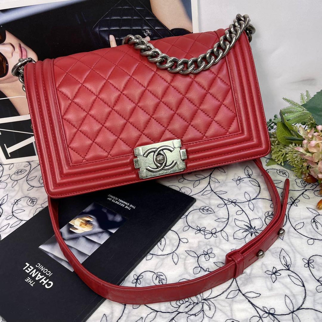 Chanel Boy Chain Shoulder Quilted