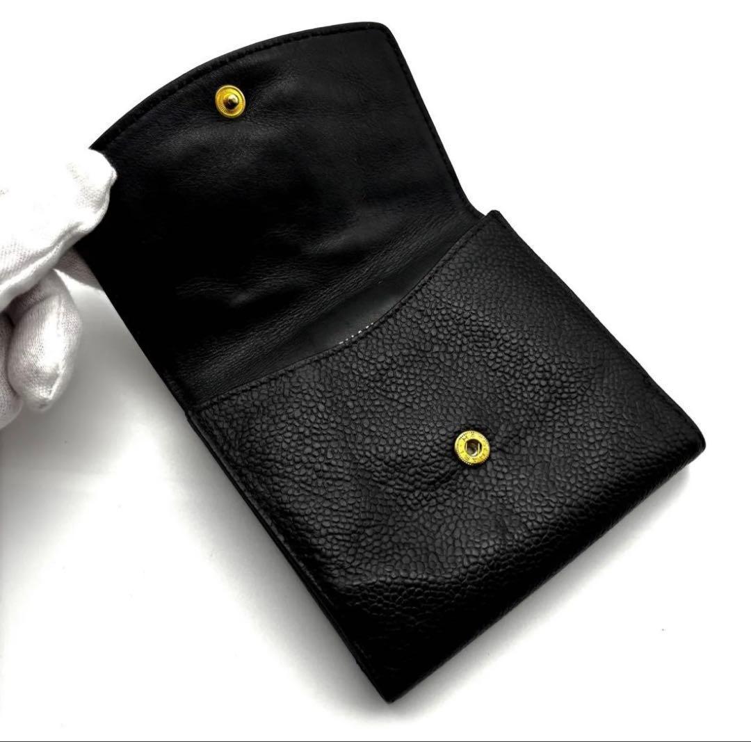 Chanel Wallet Jumbo CC Logo Caviar Hook Bifold — view 3