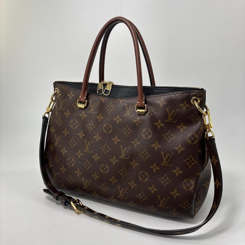 Louis Vuitton Super Pallas MM Handbag Black — view 2