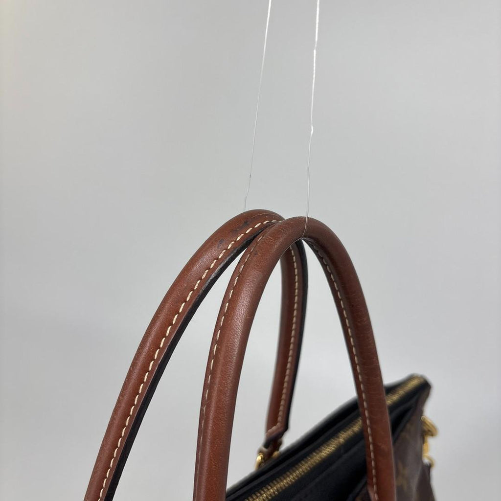 Louis Vuitton Super Pallas MM Handbag Black — view 6