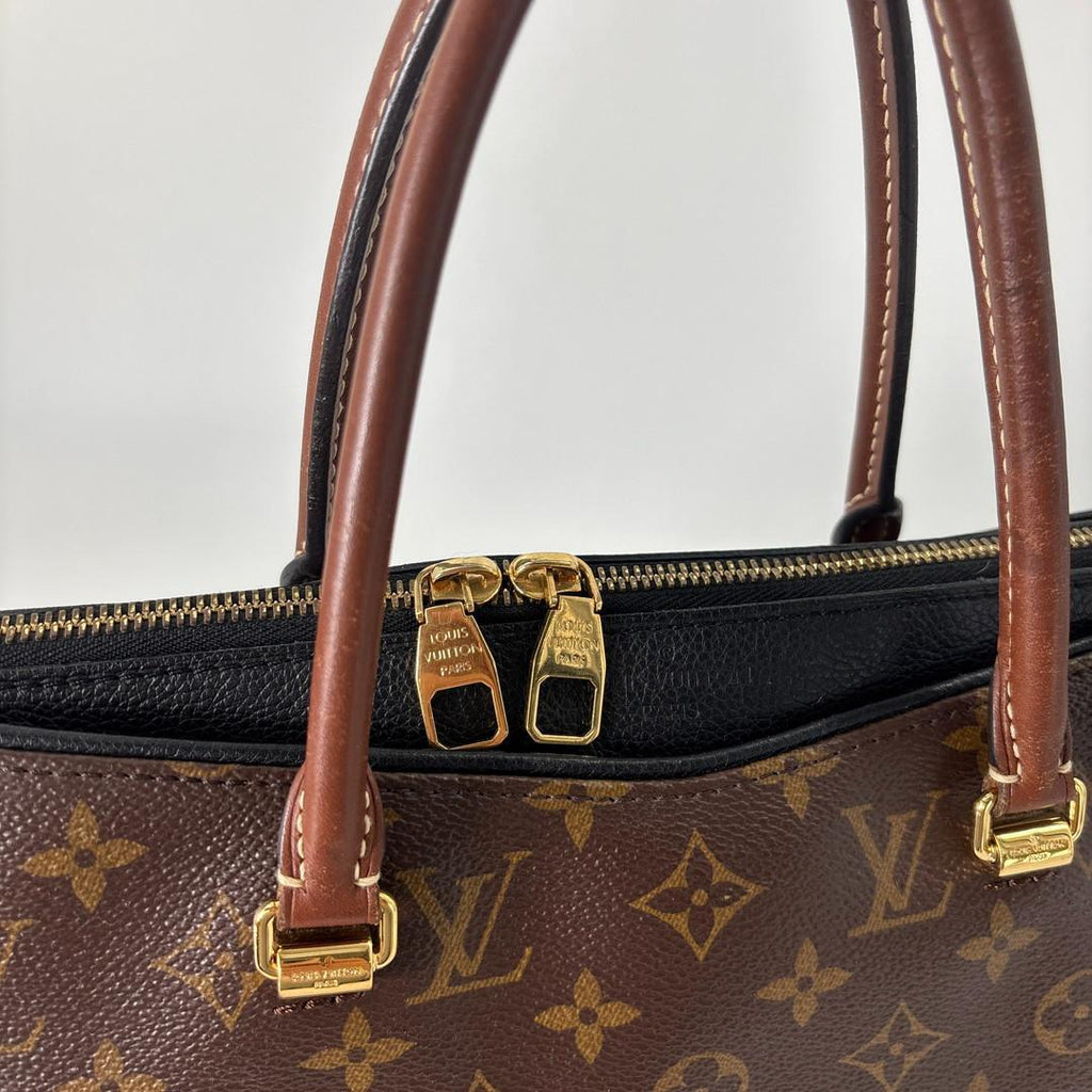 Louis Vuitton Super Pallas MM Handbag Black — view 7