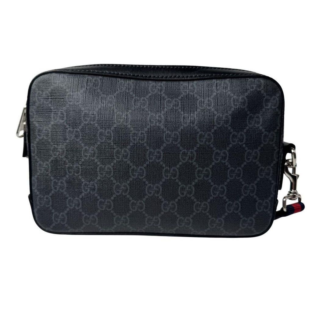 Gucci GG Supreme Pouch Clutch Black — view 3