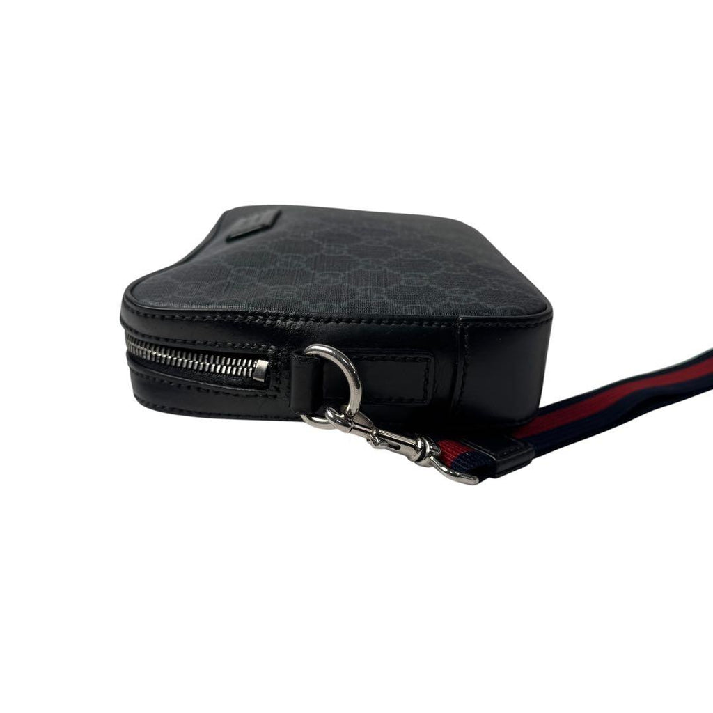 Gucci GG Supreme Pouch Clutch Black — view 5