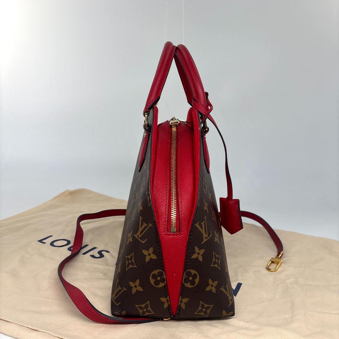 Louis Vuitton Monogram Alma Into Bag Handbag — view 4
