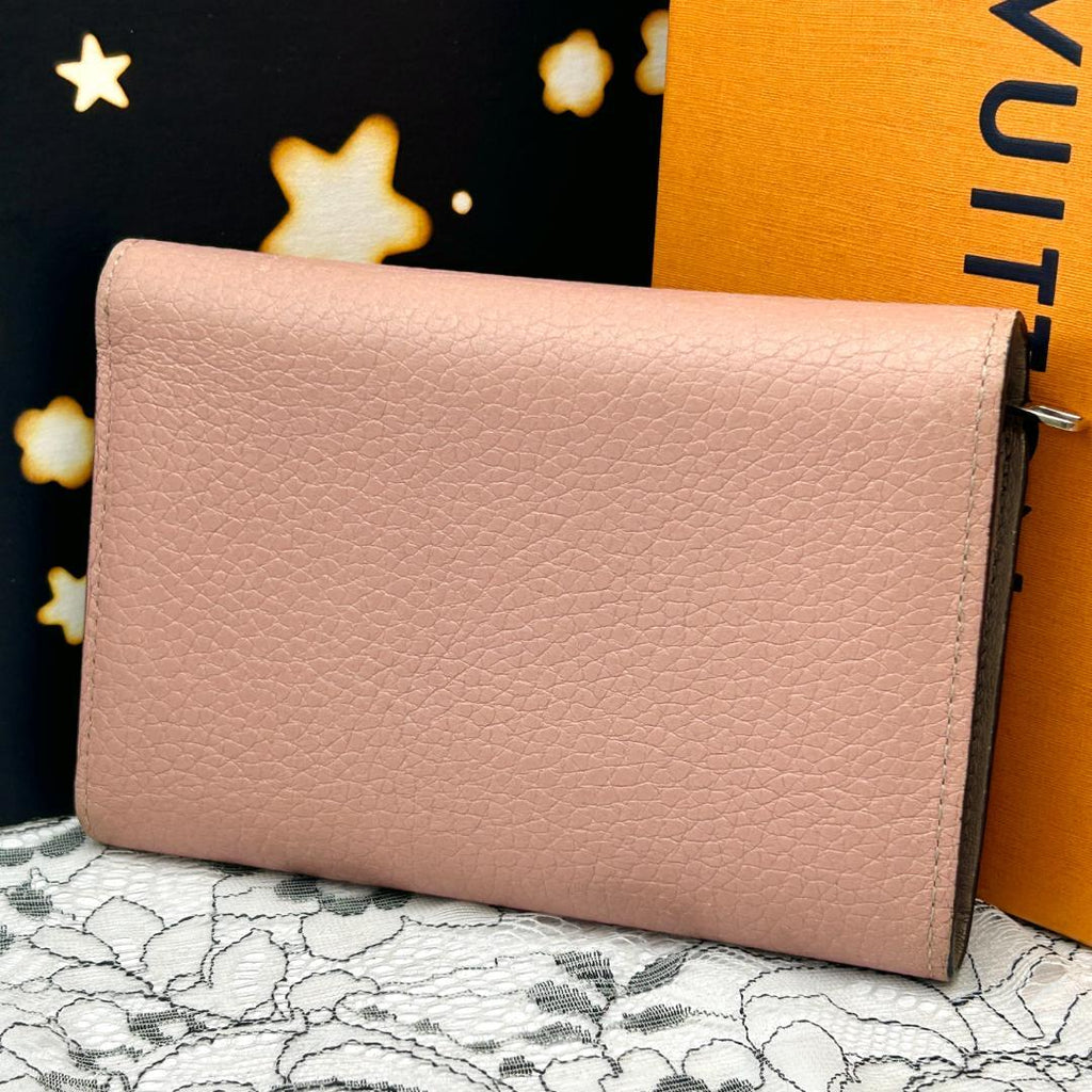 Louis Vuitton Portefeuille Capucines Compact Pink Folded Wallet — view 2