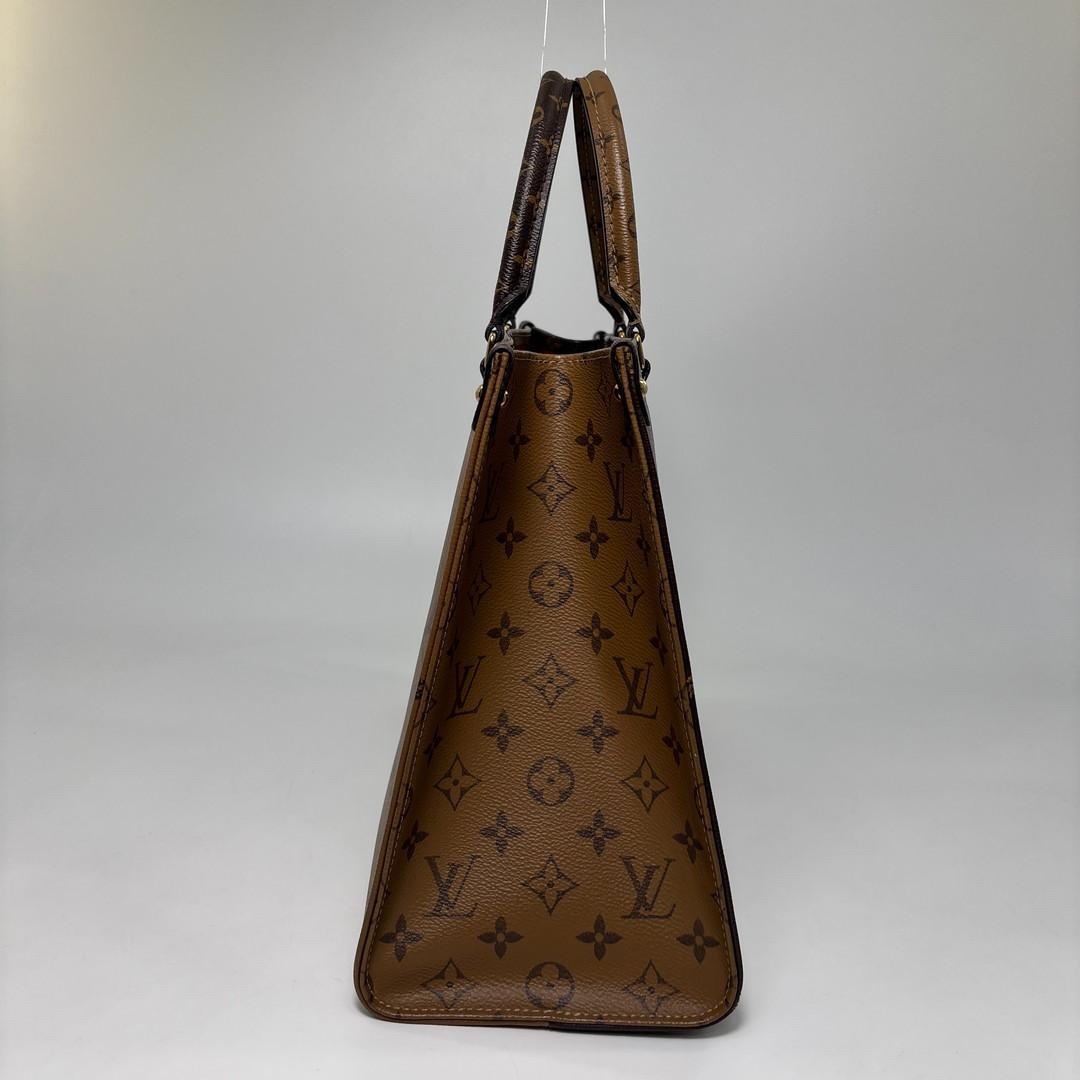 Louis Vuitton Giant Monogram Reverse On The Go MM Tote Bag — view 4