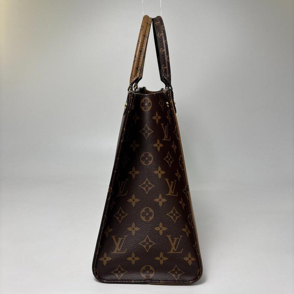 Louis Vuitton Giant Monogram Reverse On The Go MM Tote Bag — view 6