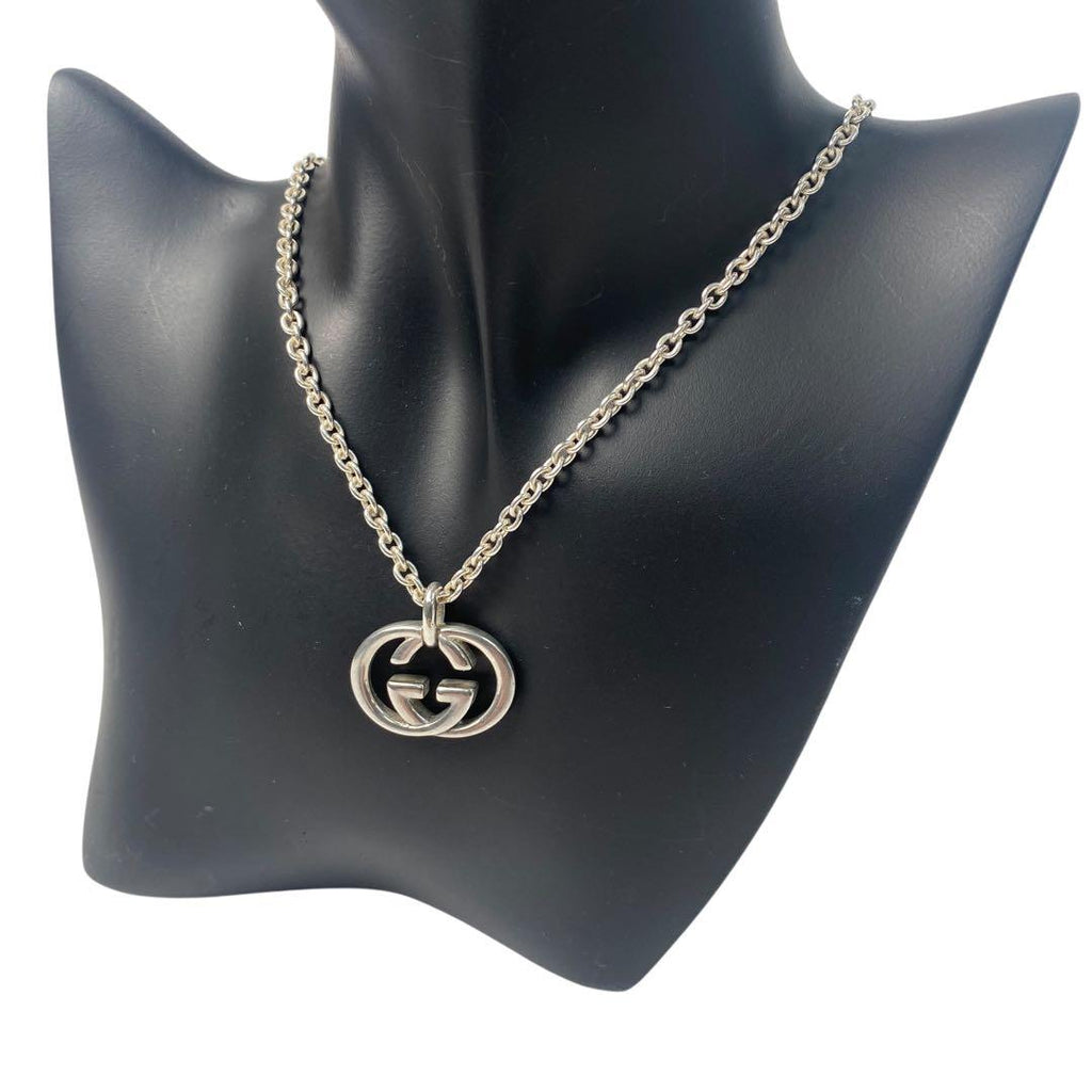 Gucci Interlocking G Pendant Necklace 925
