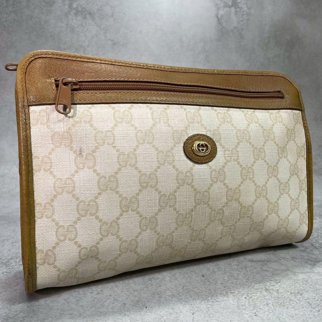 Gucci GG Clutch Beige Leather Logo Second
