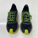 Gucci RUN Interlocking G Logo Sneakers — view 2