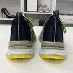 Gucci RUN Interlocking G Logo Sneakers — view 5